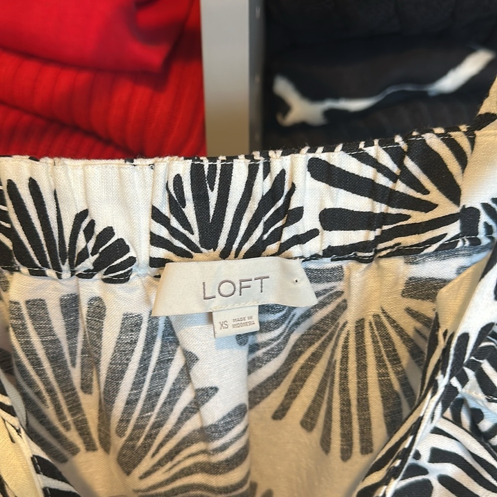 LOFT Black and White Floral-Geo Midi Dress - Picture 2 of 3